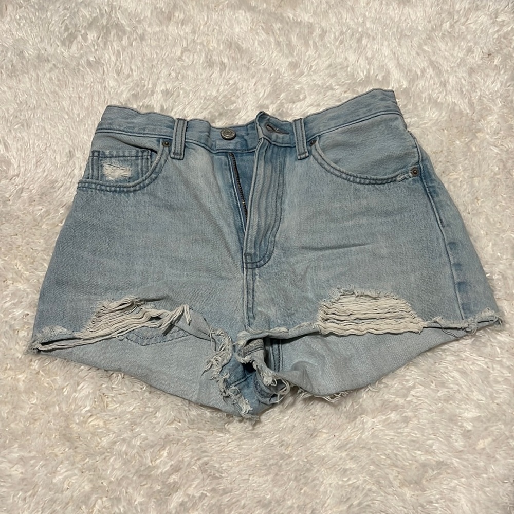 Uniqlo denim shorts, size 23